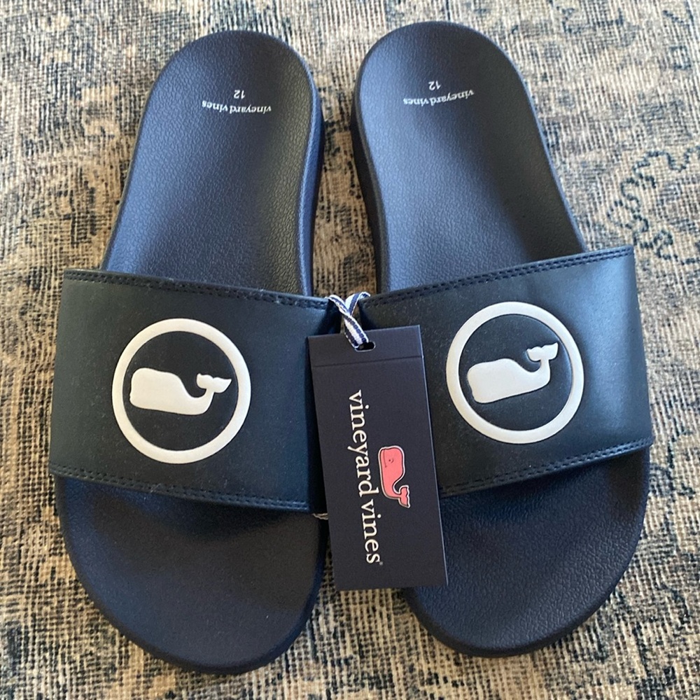 Men’s Vineyard Vines Whale Dot Pool Slide - Size 12